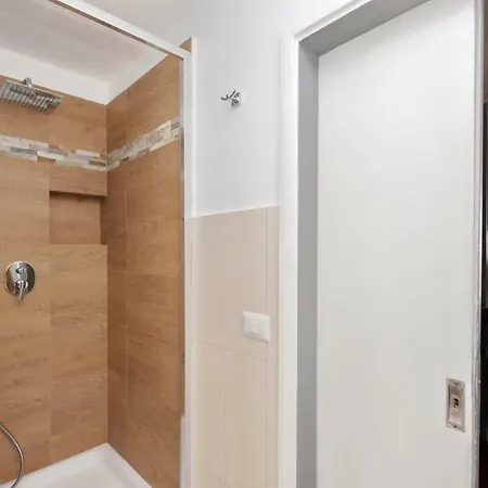 Apartament Casetta Fleming *